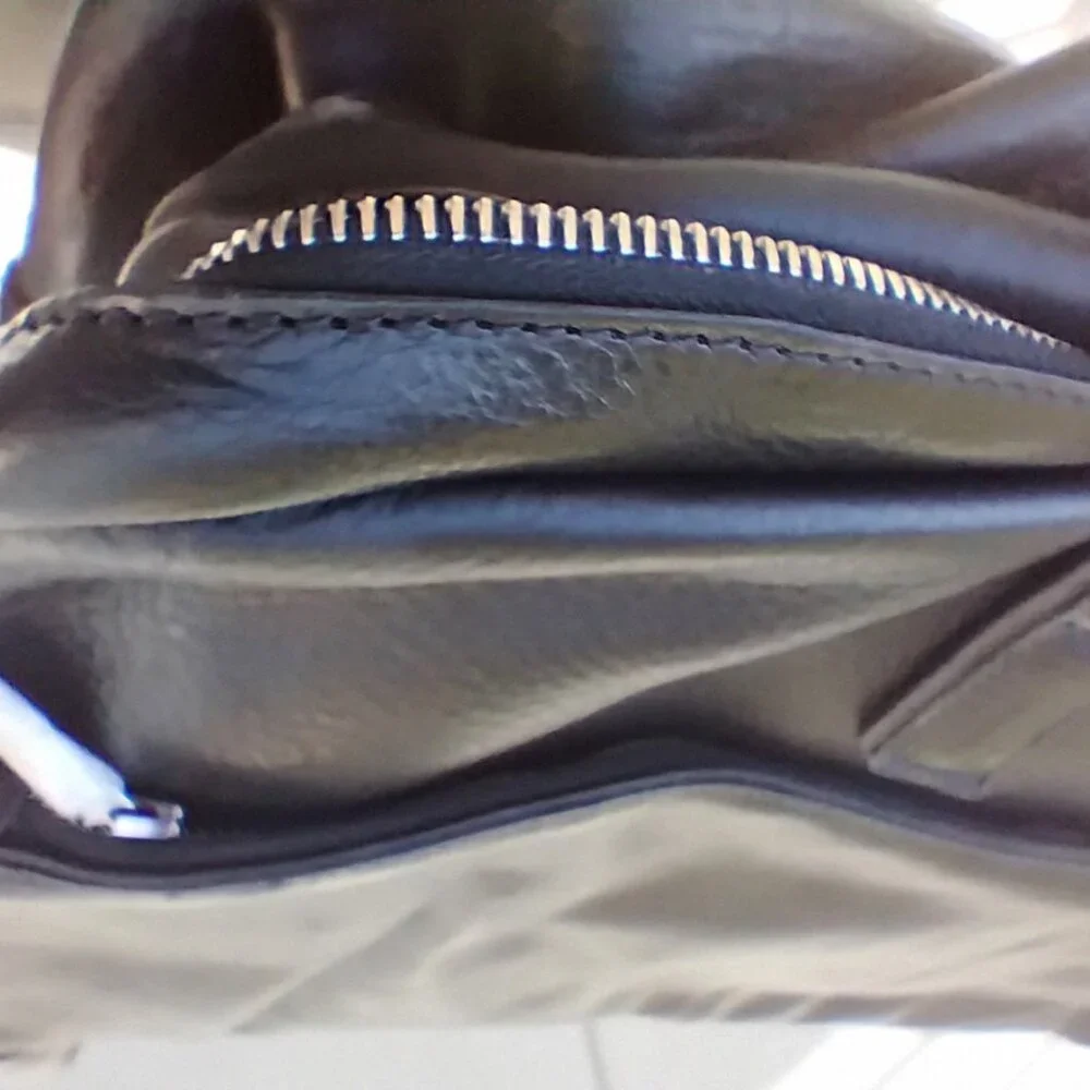 NWT Luxury Classic Black SADDLE LEATHER Carry-On Weekender Travel Duffle Bag 19